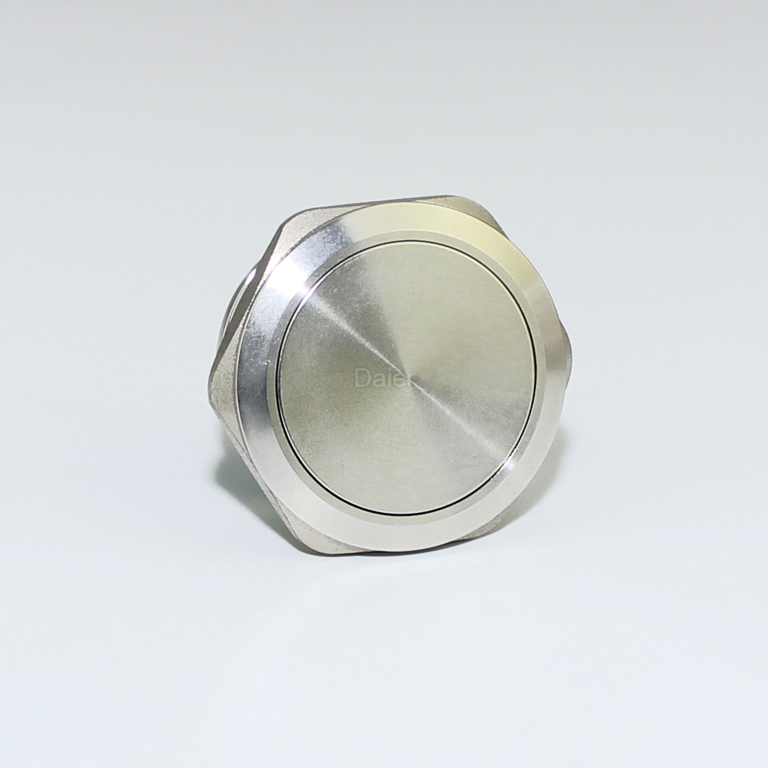 GQ40F22L 40MM Latching Push Button Switch DAIER